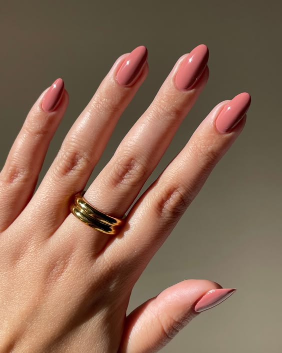 Dusty pink