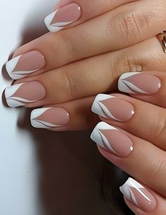 Elegant Swirl Tips